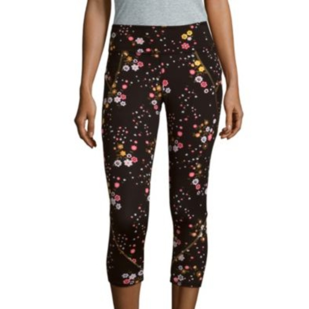 Cynthia Rowley Fitness - Capri Floral Leggings